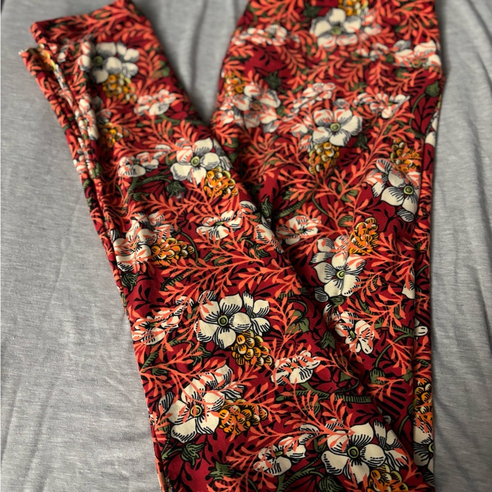 Lularoe Vibrant Floral Leggings